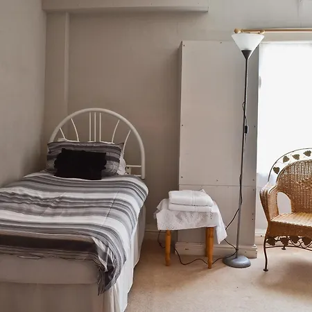 Belfrey House بيت للعطل